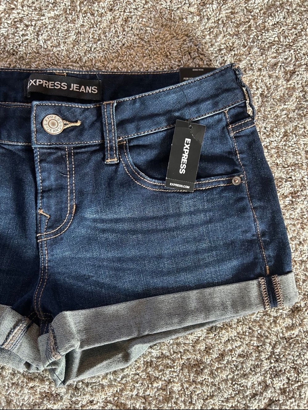 Express Women's Dark Blue Denim Jean Shorts size 2 - Picture 2 of 11